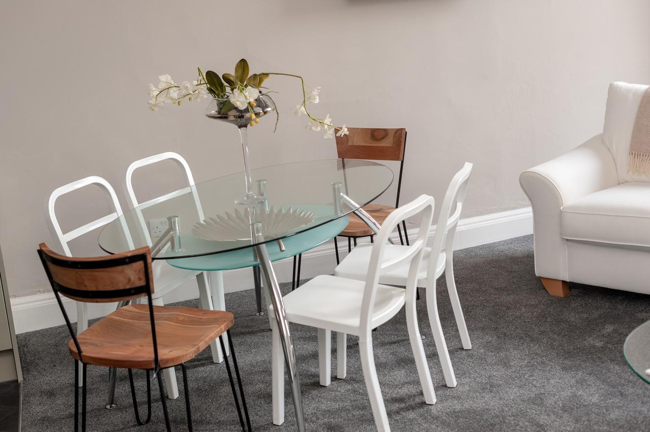 Cornerstone Apartments Edinburgh Phòng bức ảnh