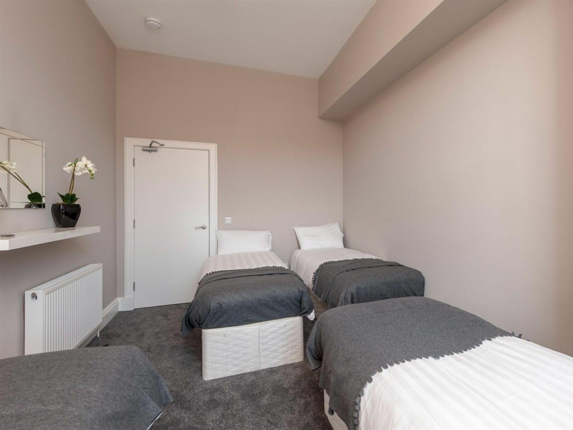 Cornerstone Apartments Edinburgh Ngoại thất bức ảnh