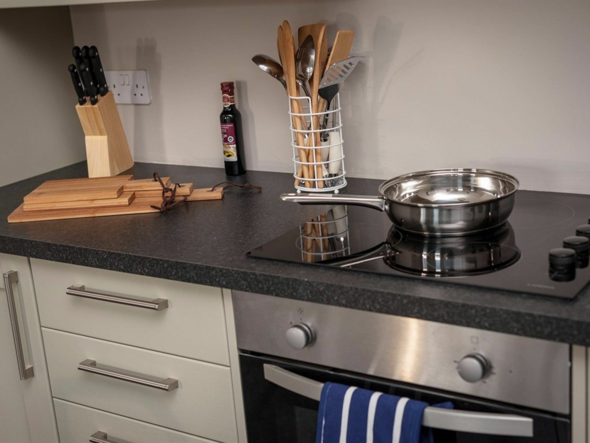 Cornerstone Apartments Edinburgh Ngoại thất bức ảnh